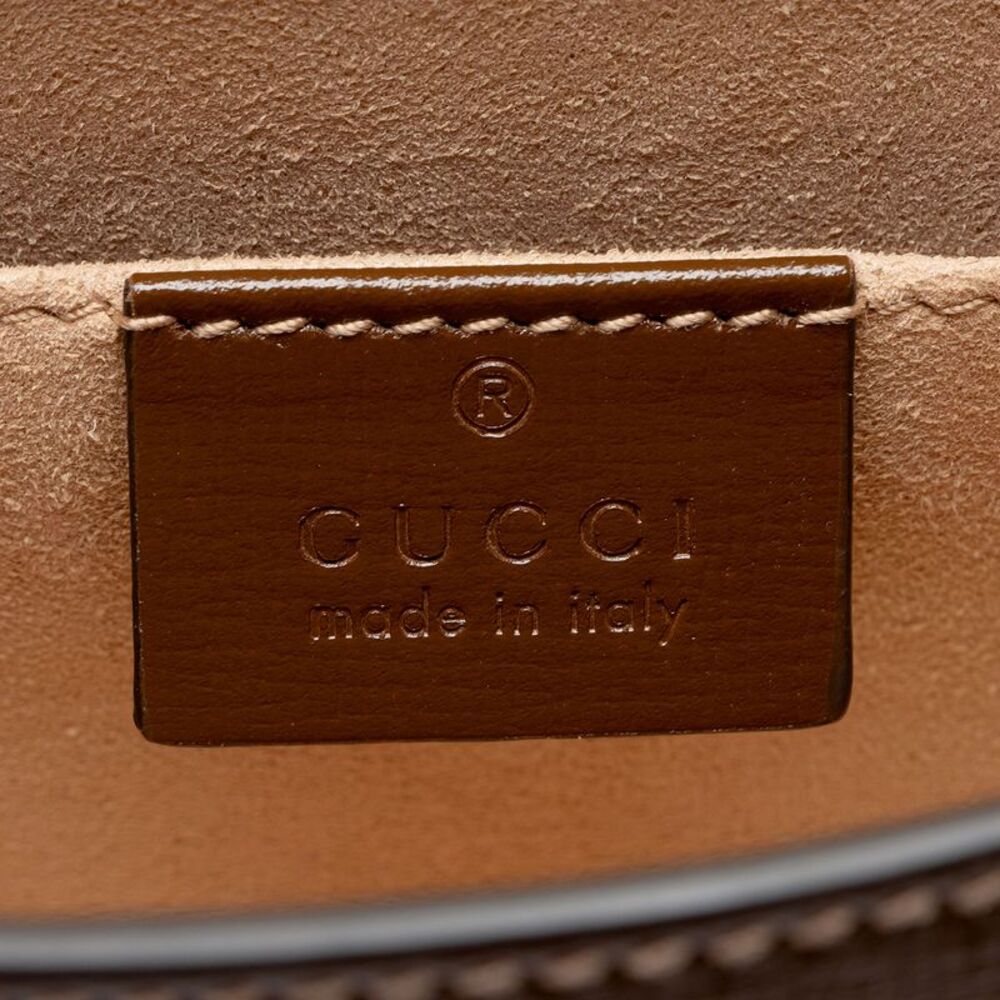 Gucci GG Supreme Script Logo Heart Crossbody - Picture 8 of 13